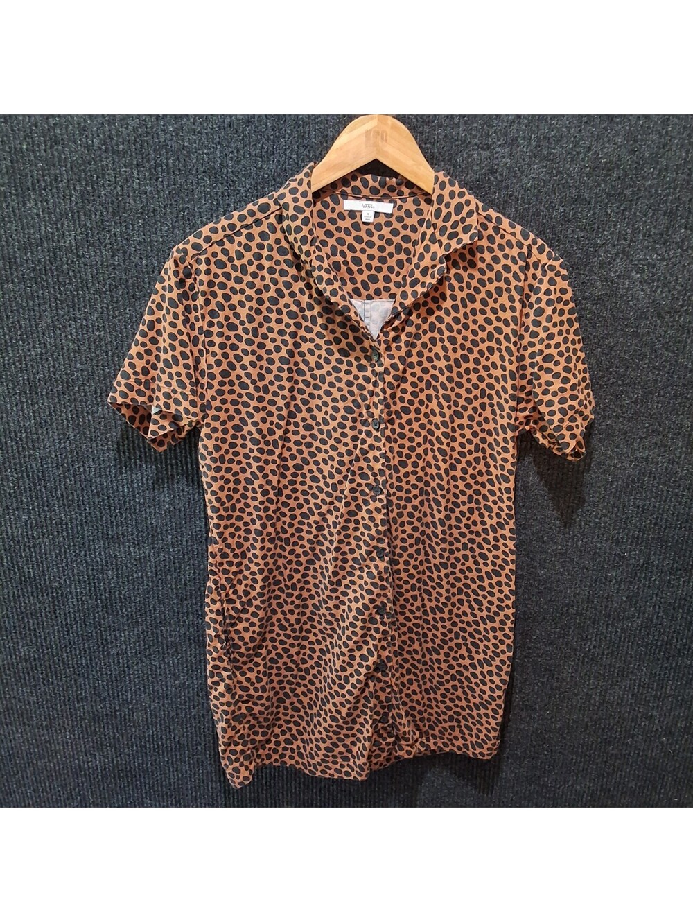 Vans Short Sleeve Button-Up Shirt dress in leopard print, Size Small